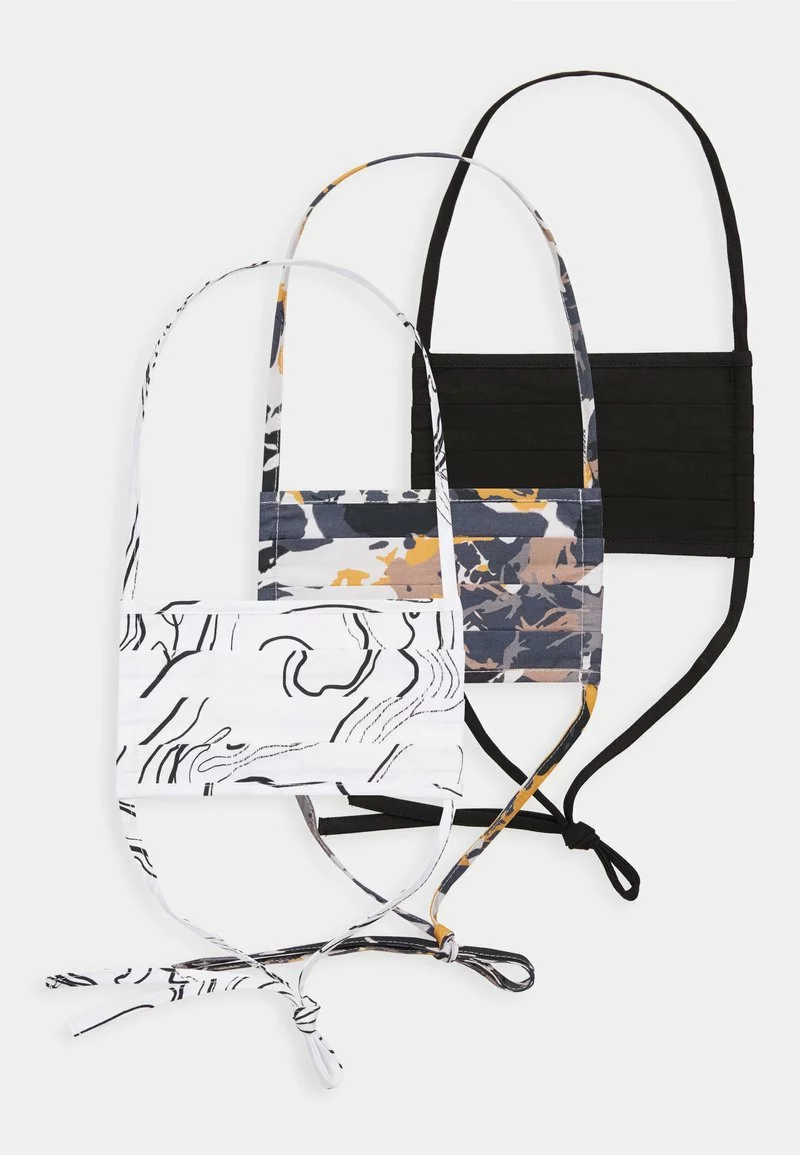 Friboo Unisexo 3 PACK - Mascarilla De Tela - Off-white/multi/black 1 Friboo Unisexo 3 PACK - Mascarilla De Tela - Off-white/multi/black